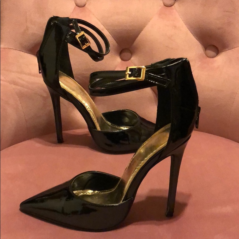 Black heels